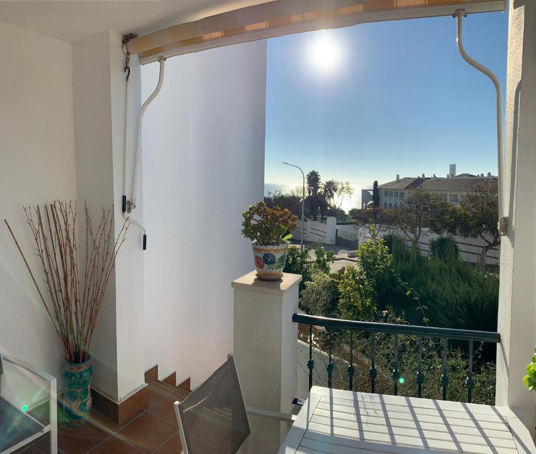 Apartment Con Terraza En Primera Linea De Playa