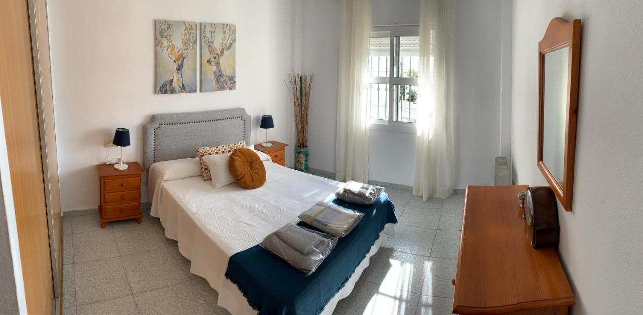Apartment Con Terraza En Primera Linea De Playa Conil De La Frontera