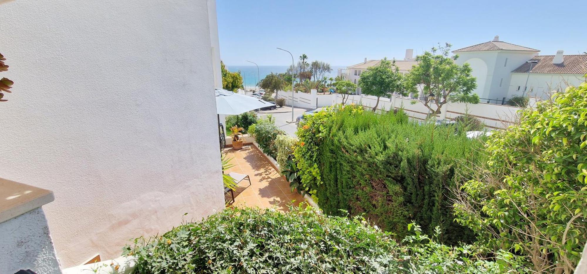 Apartment Con Terraza En Primera Linea De Playa Conil De La Frontera