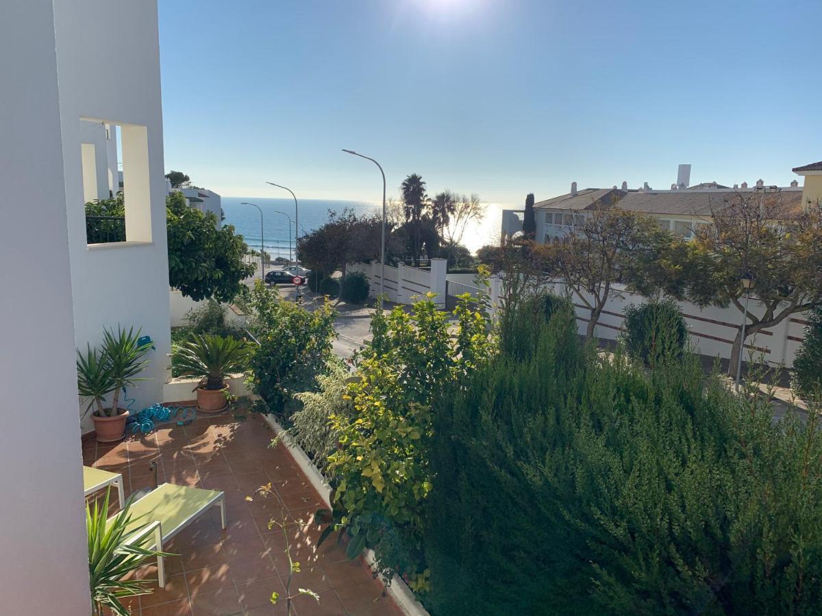 Con Terraza En Primera Linea De Playa Appartamento Conil De La Frontera