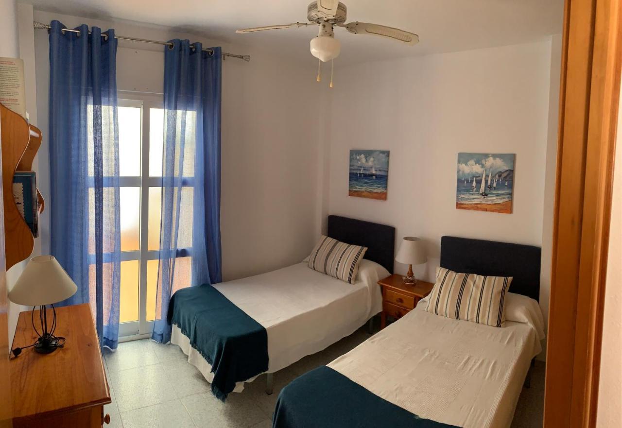 Appartamento Con Terraza En Primera Linea De Playa Conil De La Frontera